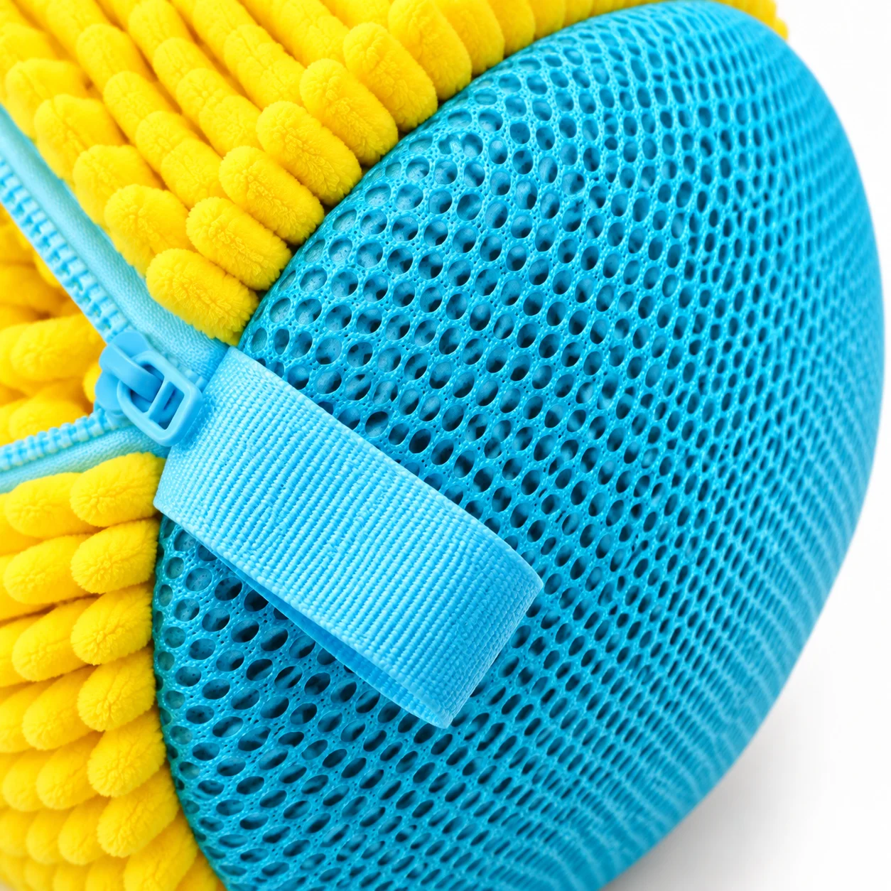 Water-flow mesh on the LunaXia mesh laundry bag for shoes